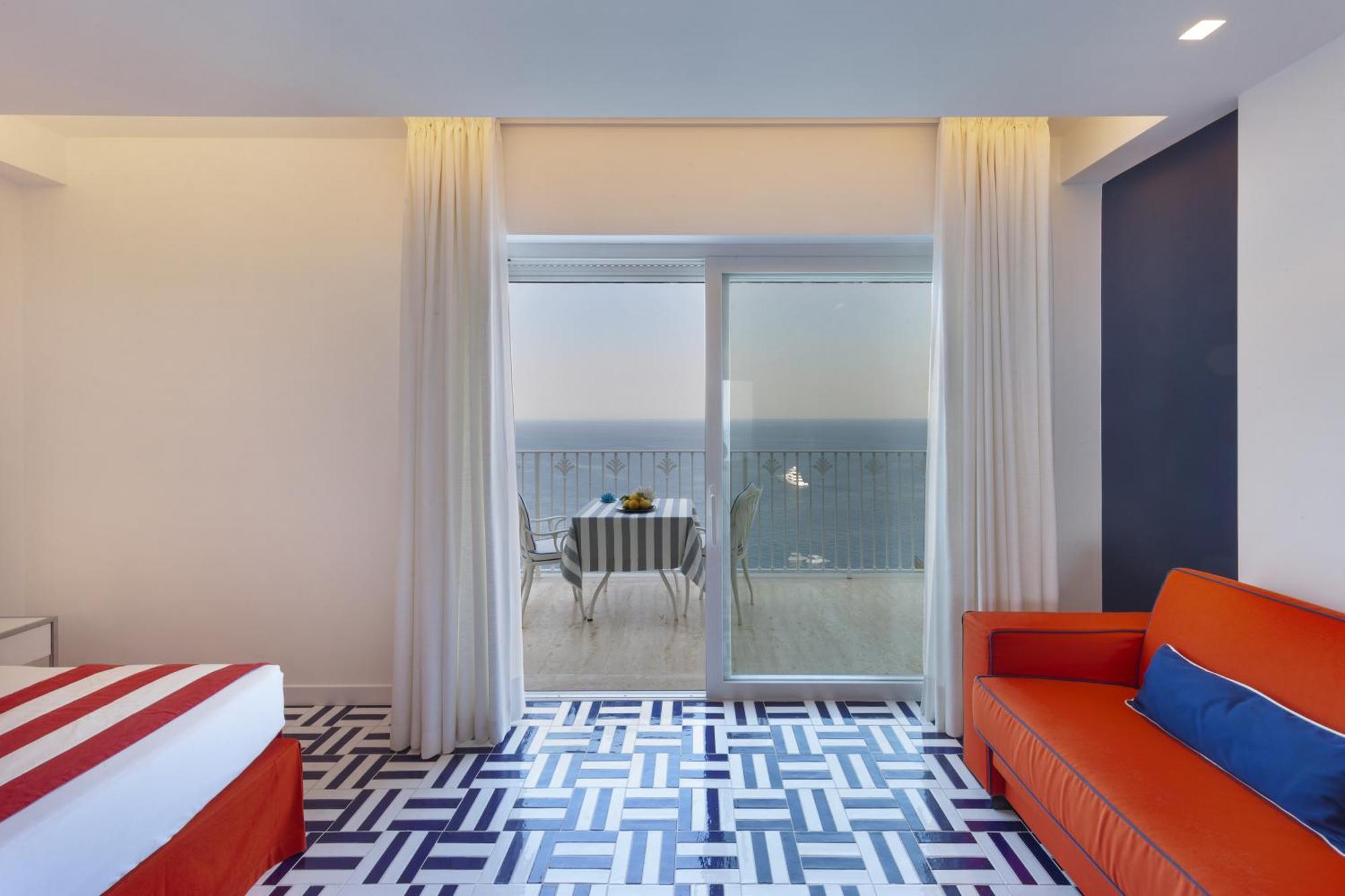 Executive Double or Twin Room with Front Sea View,1209399118:JPEG