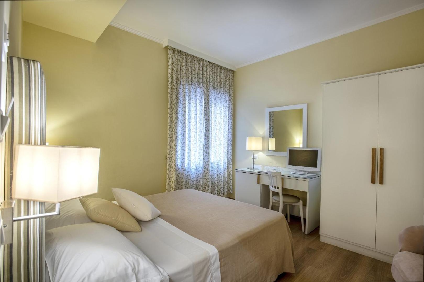 Double Room,1771517452:JPEG